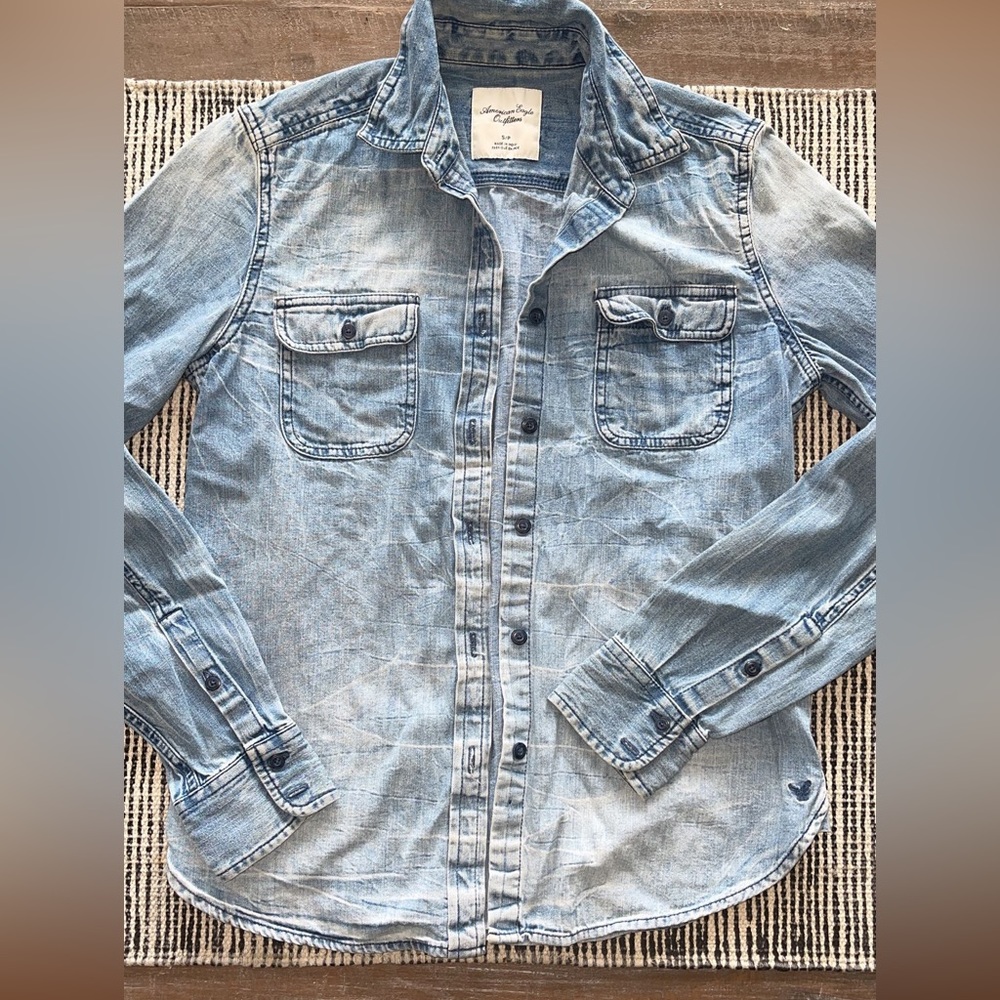 AE Denim shirt